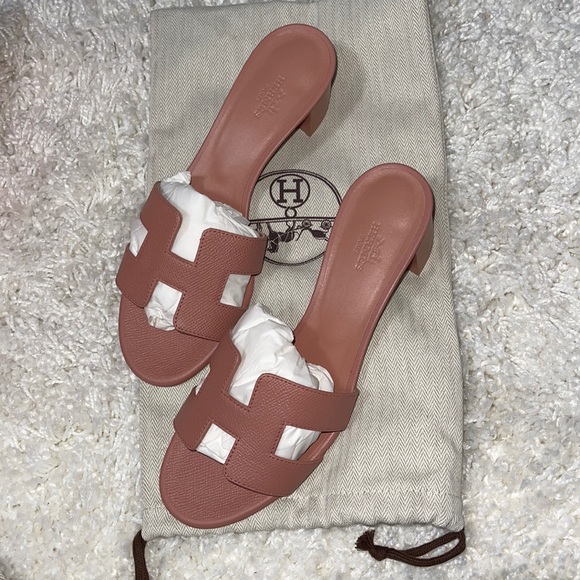 Hermes Oasis Sandal Rose Aube Size 37.5 - BrandConscious Authentics